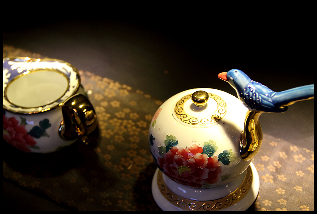 18精致茶具.jpg
