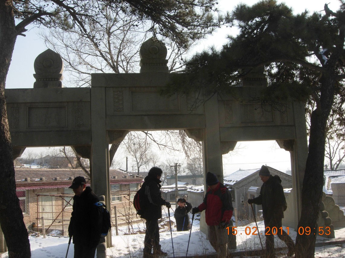 1922年任国务院总理兼教育总长；1932年去世。 