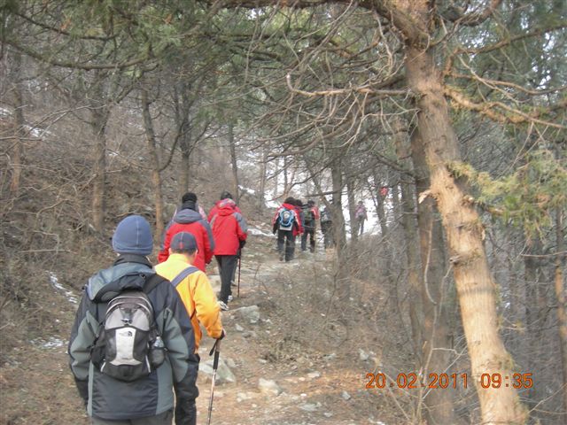 110220 爬香山 007.jpg