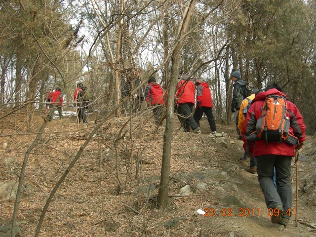 110220 爬香山 014.jpg