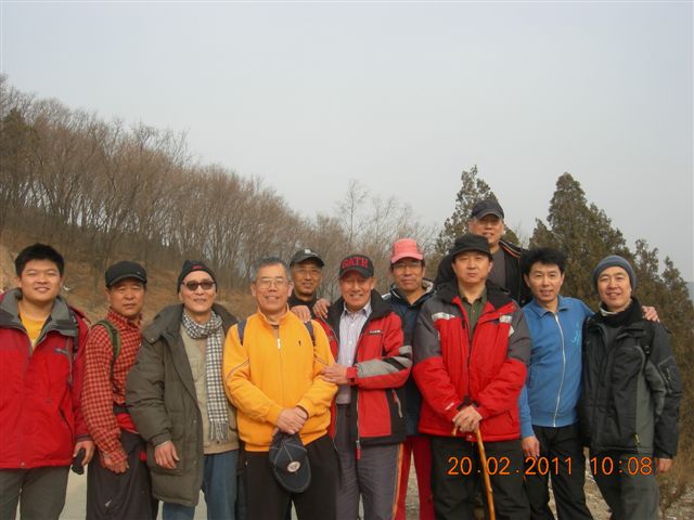 110220 爬香山 041.jpg