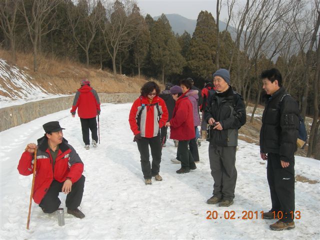 110220 爬香山 044.jpg