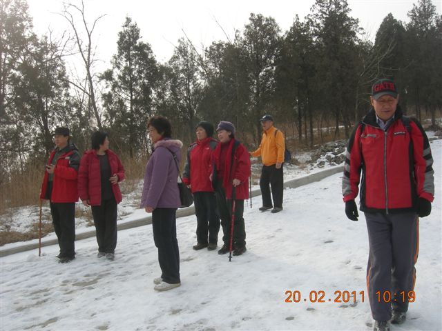 110220 爬香山 052.jpg