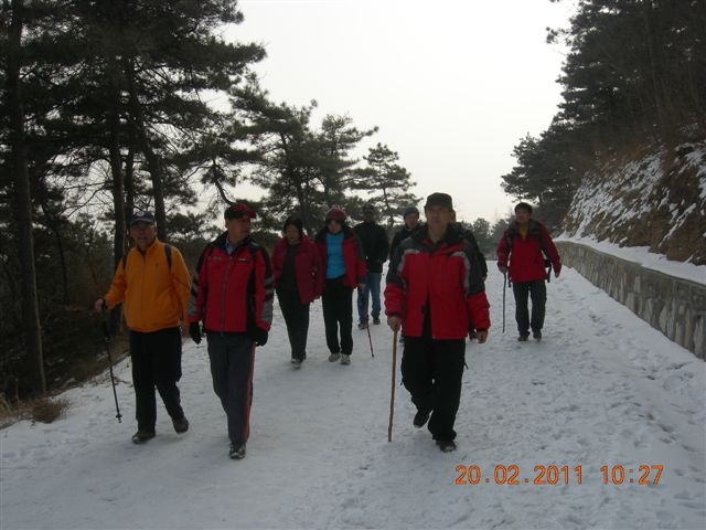 110220 爬香山 061.jpg