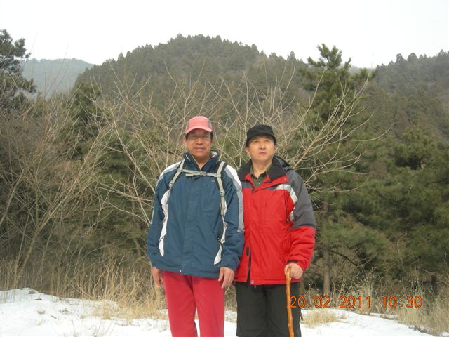 110220 爬香山 063.jpg