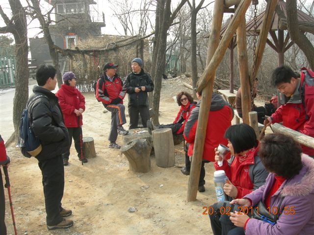 110220 爬香山 078.jpg