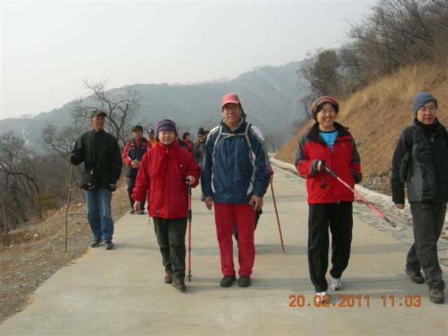 110220 爬香山 083.jpg