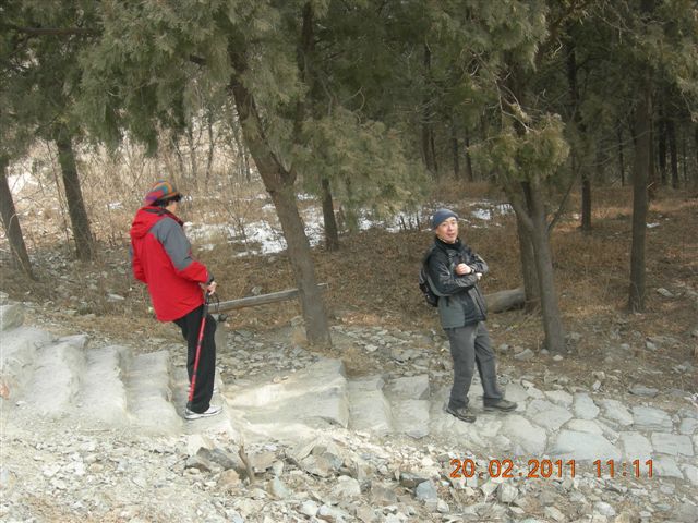 110220 爬香山 087.jpg