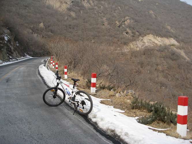 拍下来也没觉得是坡呀