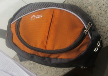 黄色，带风云LOGO