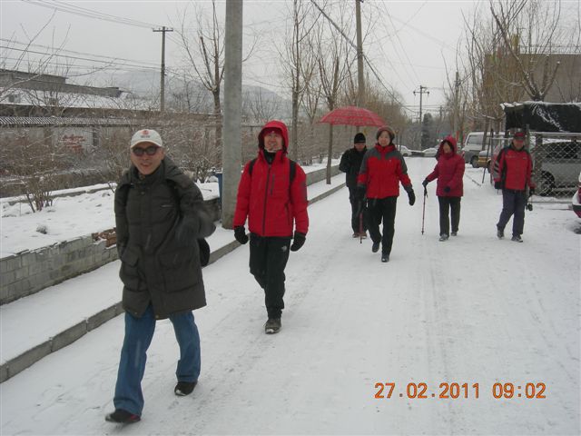 110227    香山踏雪 001.jpg