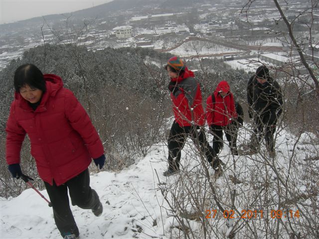 110227    香山踏雪 014.jpg