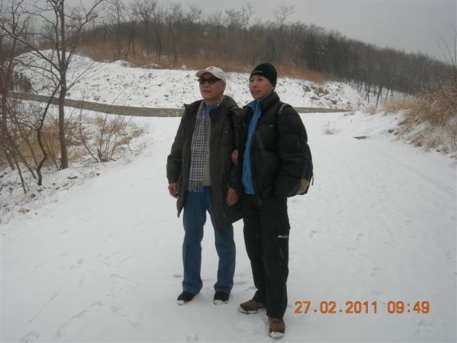 110227    香山踏雪 041.jpg