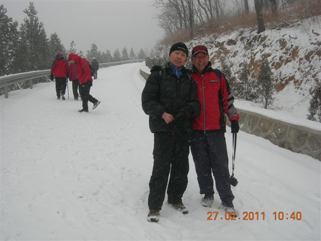 110227    香山踏雪 078.jpg