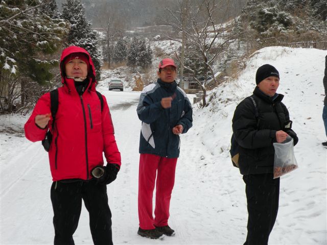 2011.2.27.风雪香山 (16).JPG