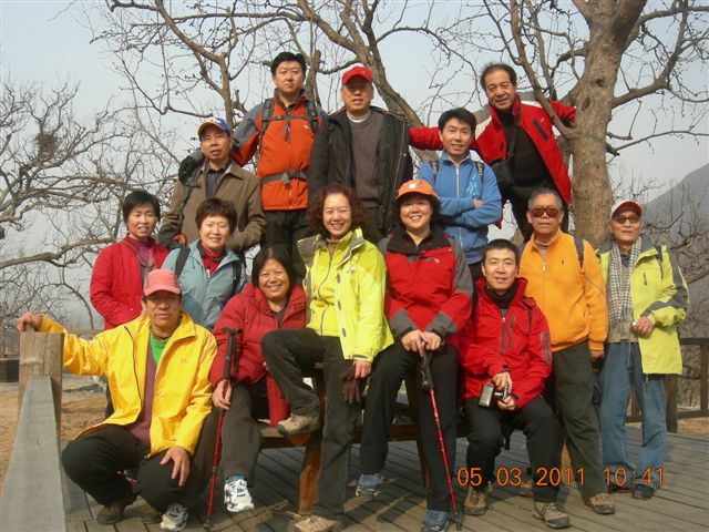 110305  爬东山 026.jpg