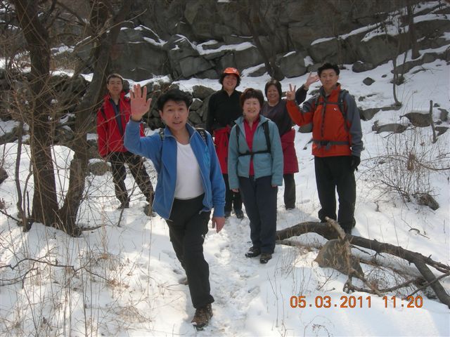 110305  爬东山 054.jpg