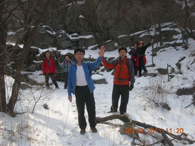 110305  爬东山 053.jpg