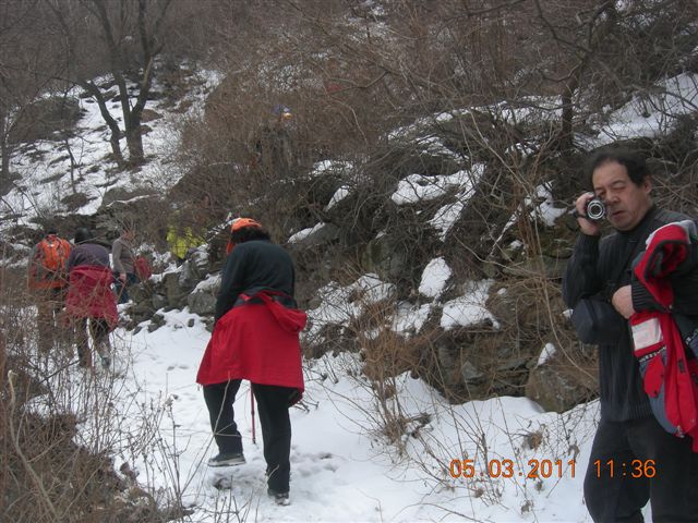 110305  爬东山 063.jpg