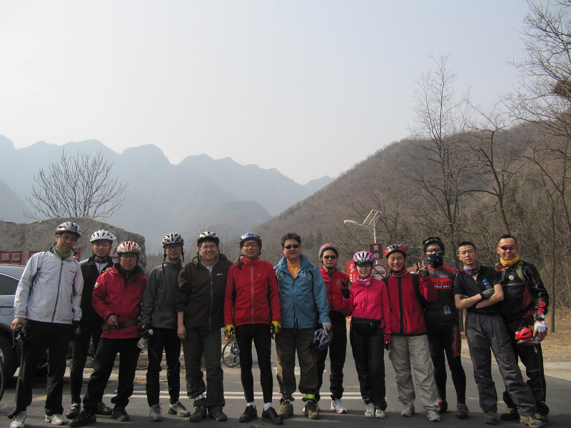 2011年第二次骑行：东方红，三人行 018.jpg