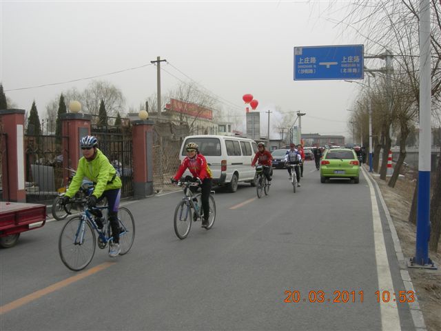 110320  稻香湖骑行 010.jpg