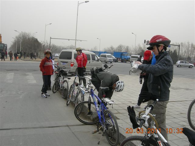 110320  稻香湖骑行 004.jpg