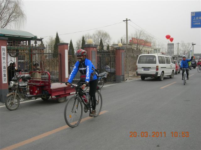 110320  稻香湖骑行 009.jpg