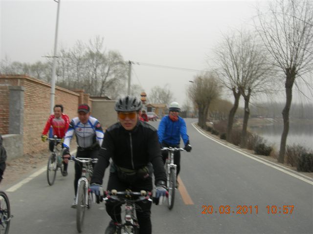 110320  稻香湖骑行 025.jpg