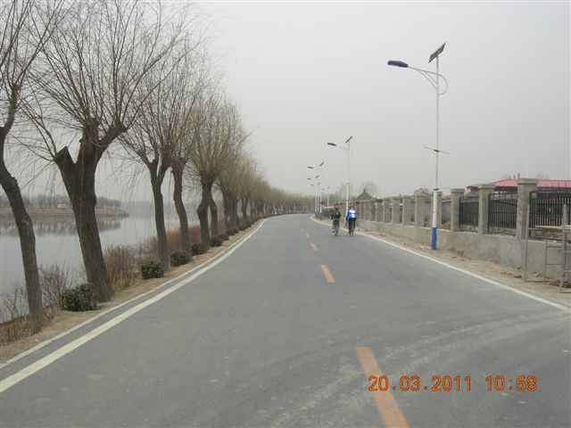 110320  稻香湖骑行 026.jpg