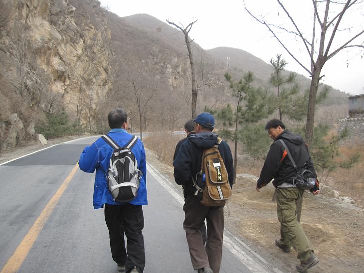 2011年3月18日担礼，滴水崖，上苇甸，下苇甸穿越 014.jpg