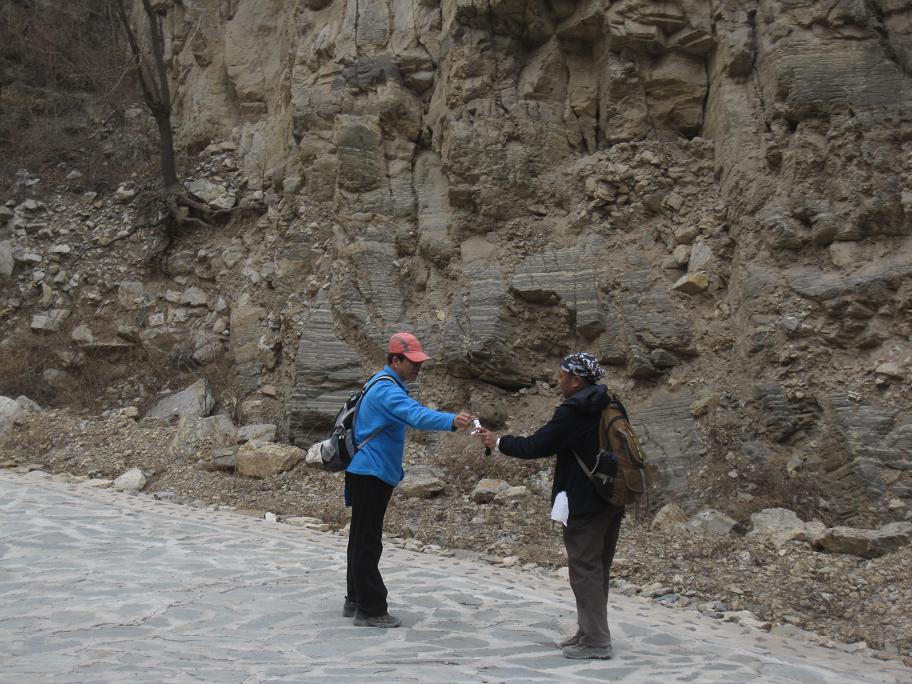 2011年3月18日担礼，滴水崖，上苇甸，下苇甸穿越 032.jpg