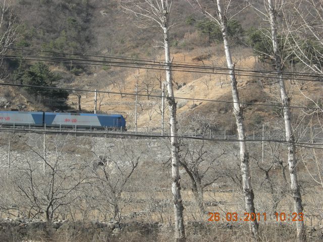 110326  银山塔林骑行 014.jpg