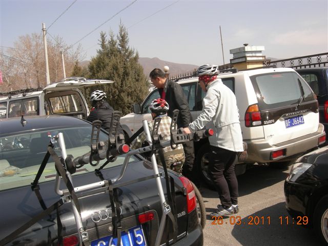 110326  银山塔林骑行 036.jpg