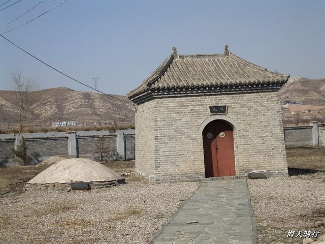 BigBull_110404  丁 407.jpg