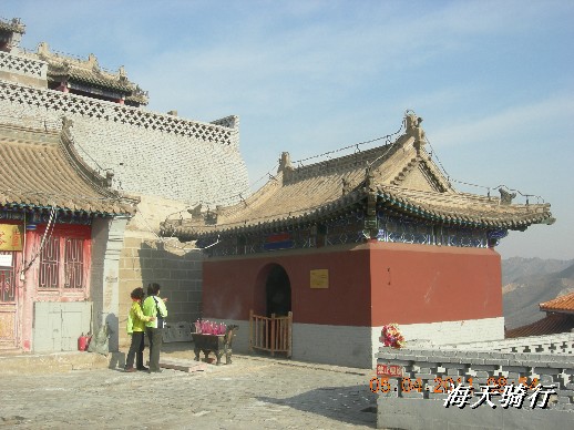 BigBull_110403  张家口 037.jpg