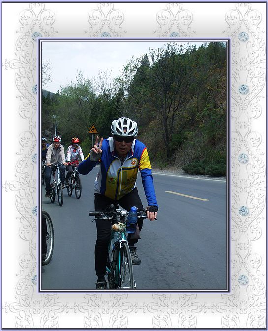 到戒台寺喽，摆个造型