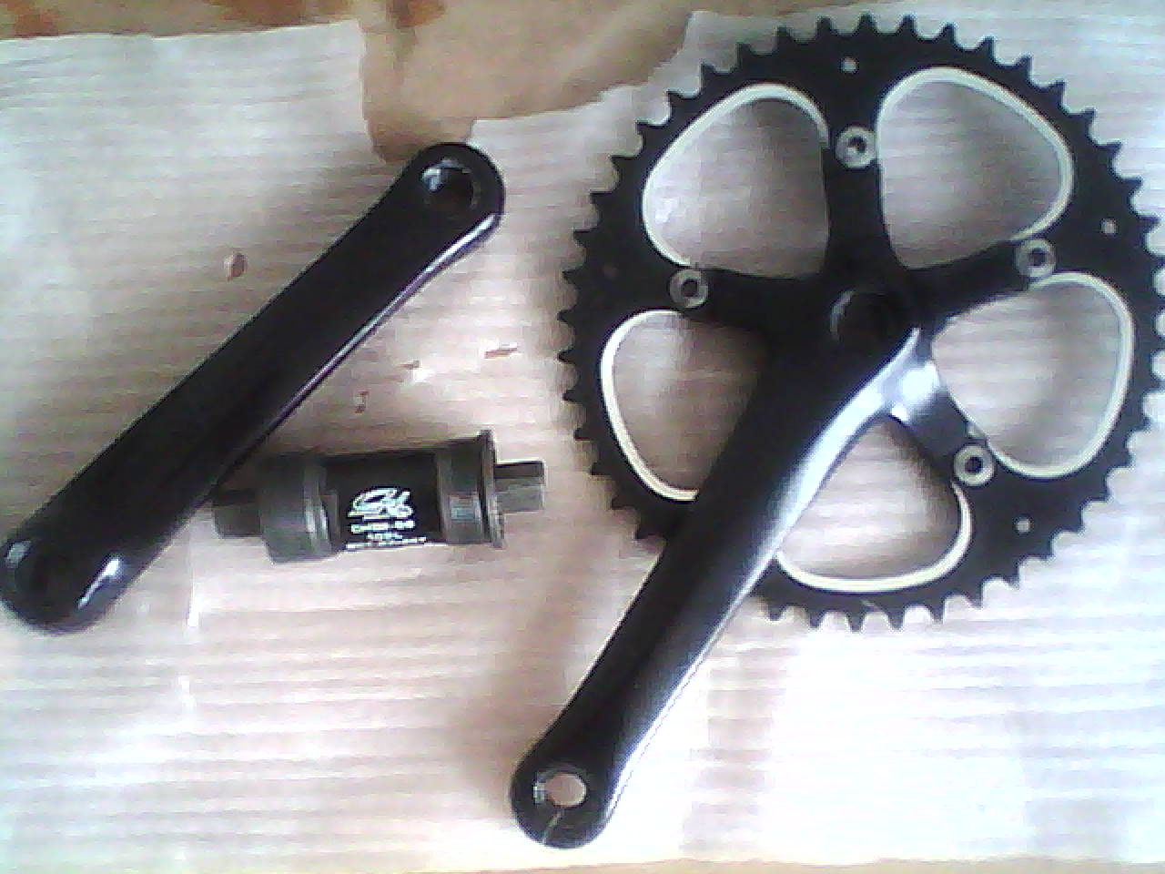 单速牙盘 中轴65.jpg