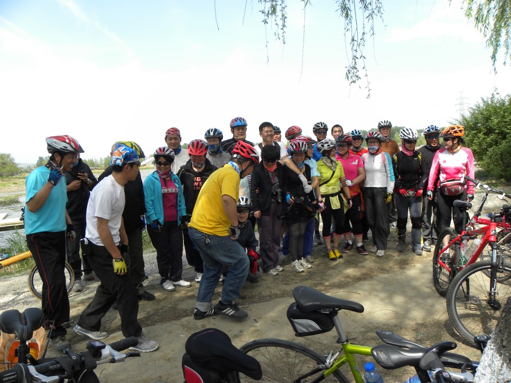 路上遇到涿州车友