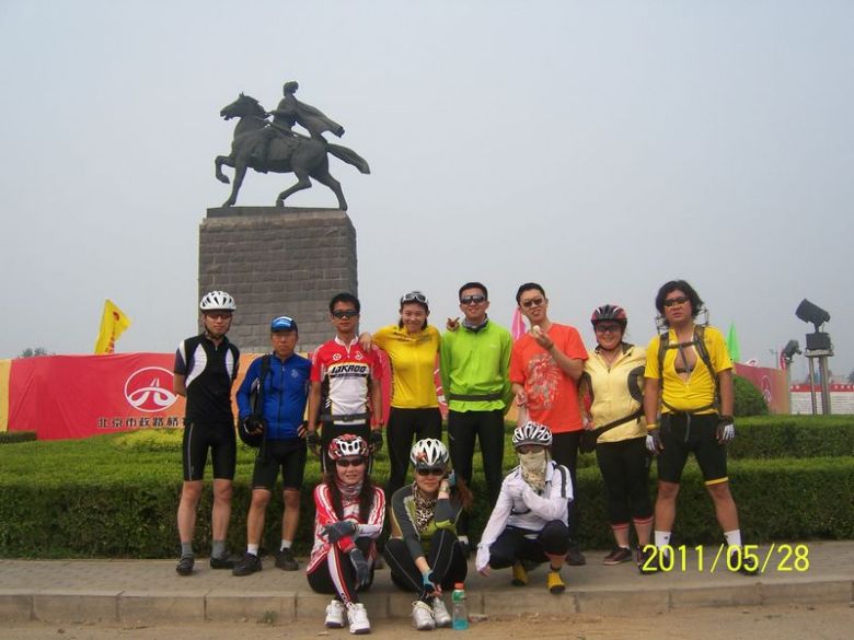 今天够色彩斑斓吧