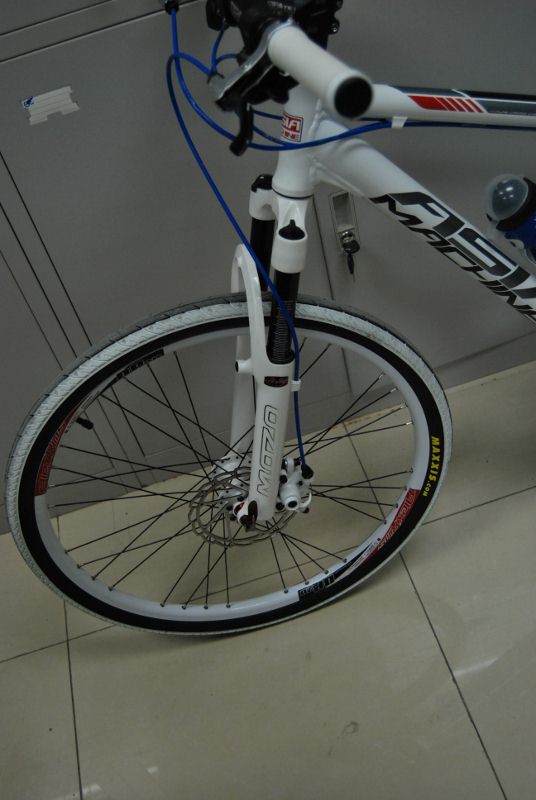 MOZO入门级减震~又是白色我喜欢