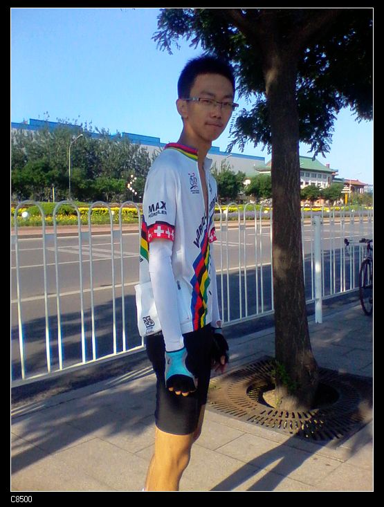 nEO_IMG_2011-06-12 07.09.19.jpg