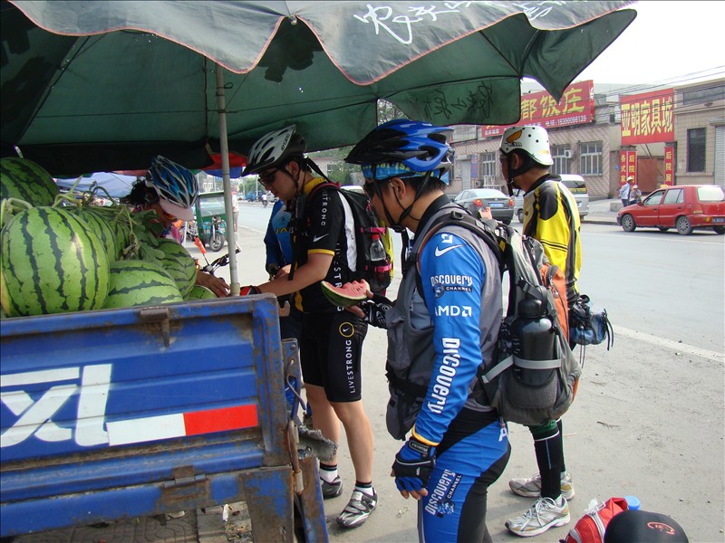 结余餐费吃西瓜