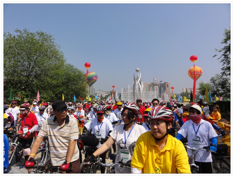 众多参与的车友