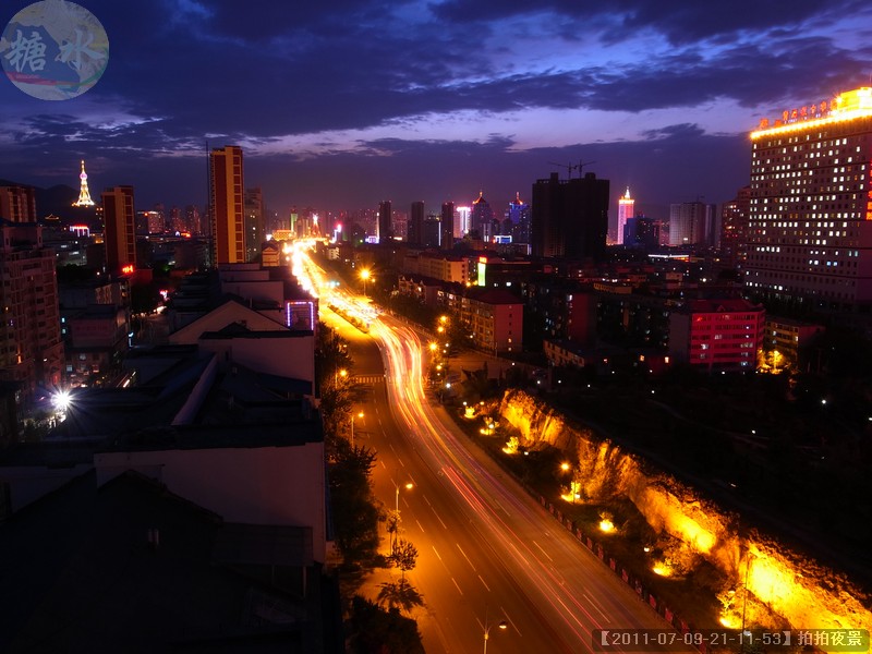 【2011-07-09-21-11-53】拍拍夜景.jpg