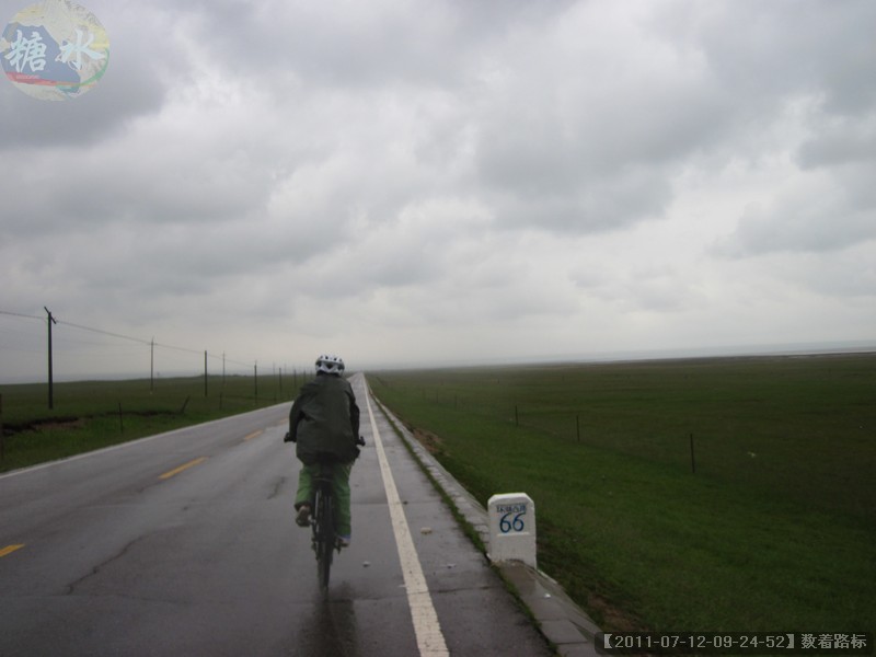 【2011-07-12-09-24-52】数着路标.jpg