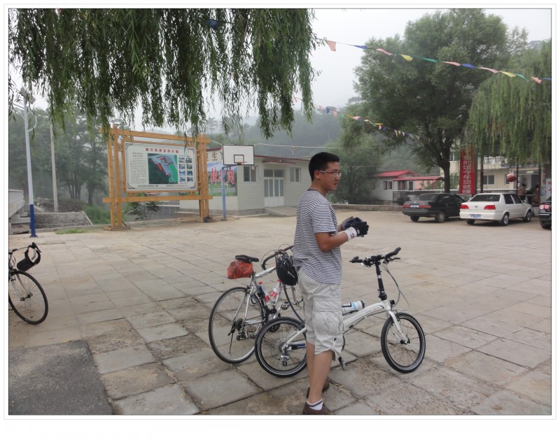 不知道名字的车友