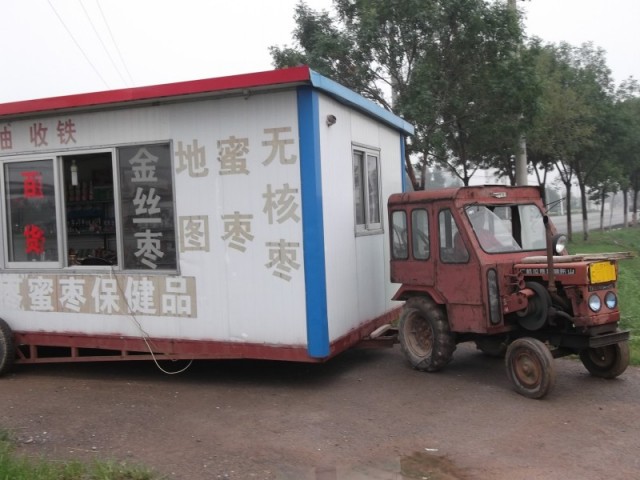 DSCF3136超豪华房车.jpg
