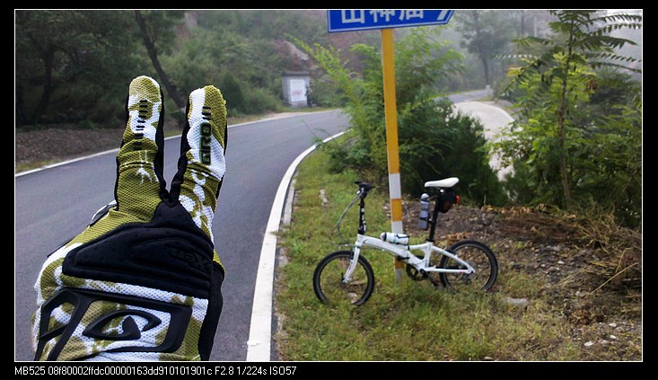 【再次有点二，不管了，二就二吧】