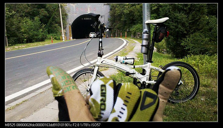 【12点55分，反爬东方红完成，又是艰苦的一路啊，原因是午膳后没有充分休息，食物顶的难受，胃部似乎有些痉 ...