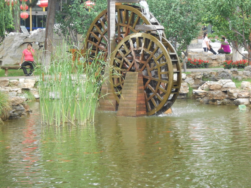 2011.8.27.龙庆峡。玉度山 (33)_缩小大小.JPG